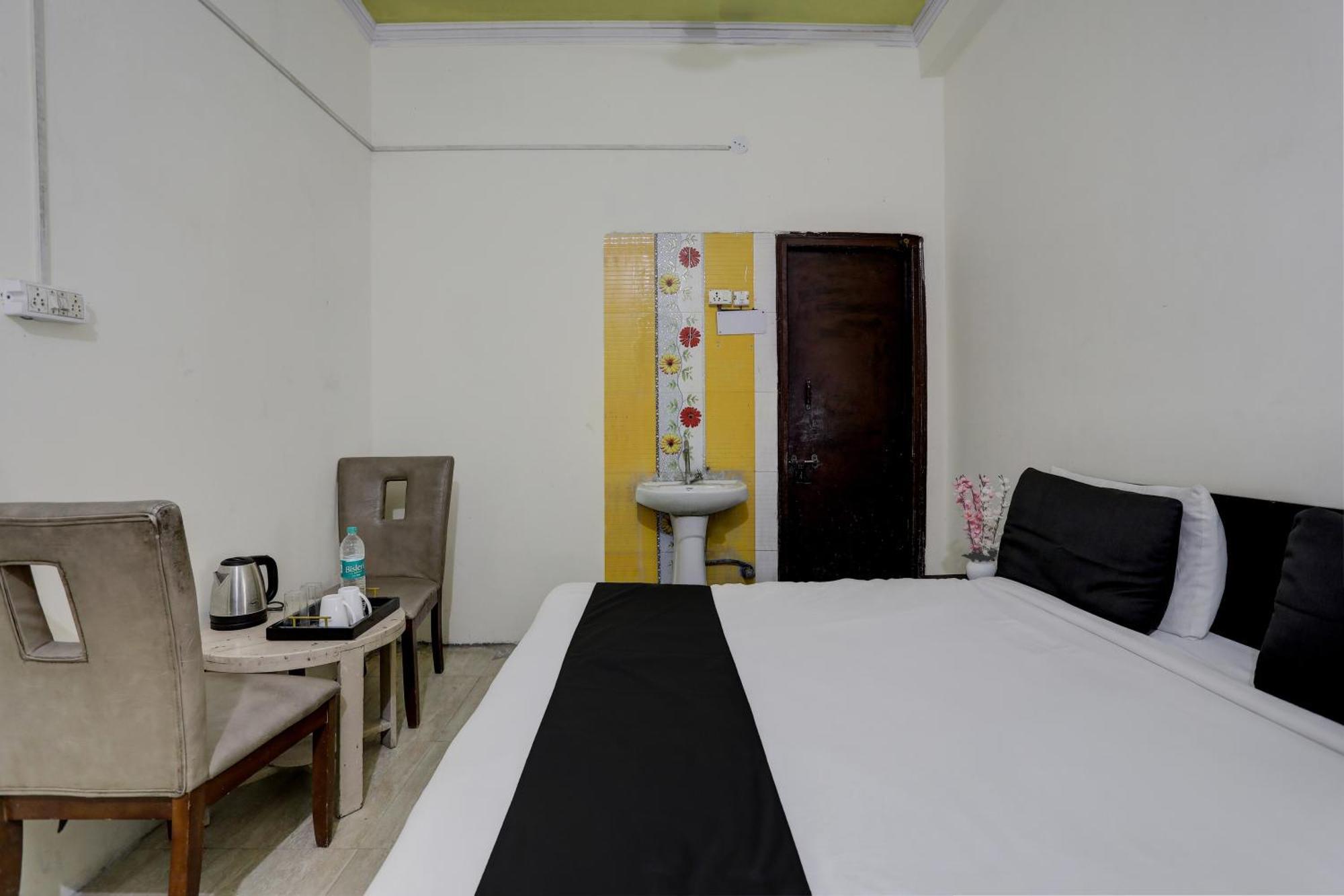 Hotel O Thirty Inns โนอิดา ภายนอก รูปภาพ
